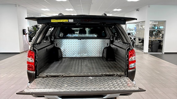 Mitsubishi L200 11 of 12