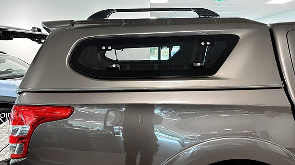 Mitsubishi L200 12 of 12