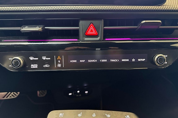 Kia EV6 13 of 21