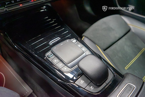 Mercedes-Benz A45 23 of 27