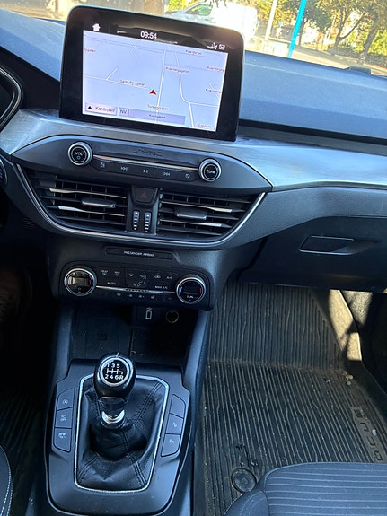 Ford Focus 5 of 7