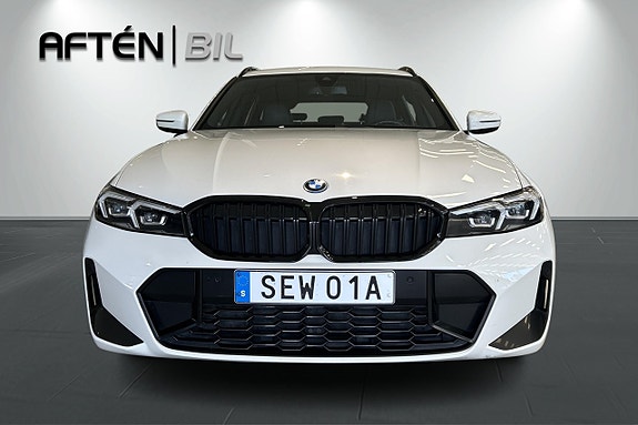 BMW 330e 3 of 30