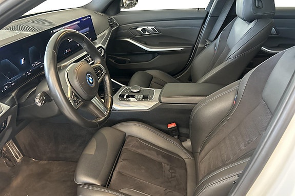 BMW 330e 13 of 30