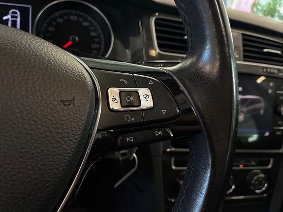 Volkswagen Golf I 21 of 25