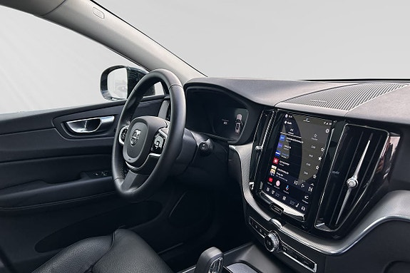 Volvo XC60 11 of 13