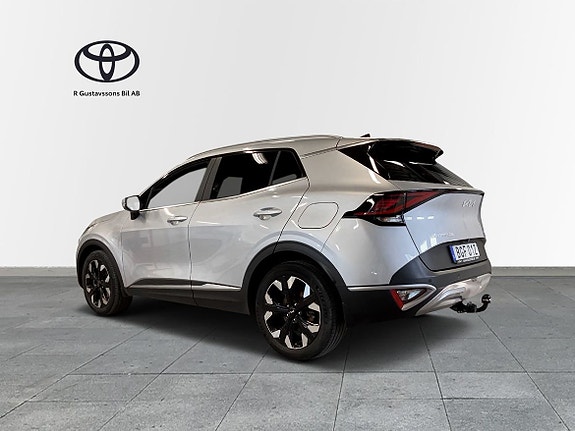 Kia Sportage 2 of 10