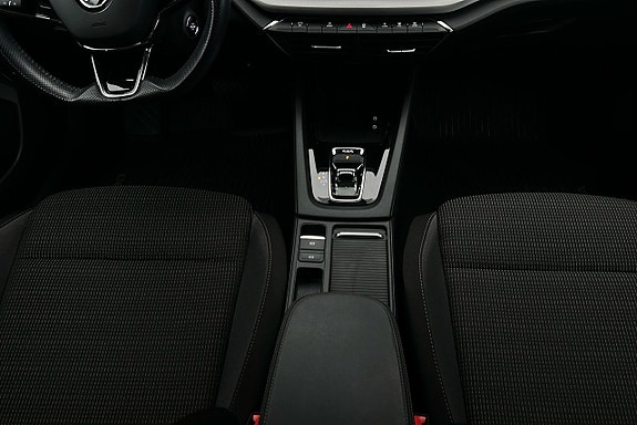 Skoda Octavia 9 of 24