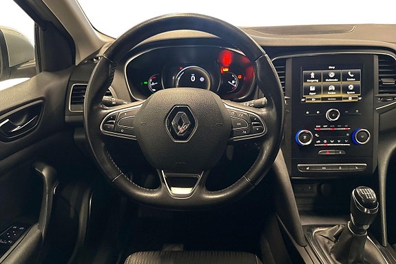 Renault Megane 12 of 25