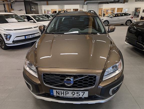 Volvo XC70 6 of 13