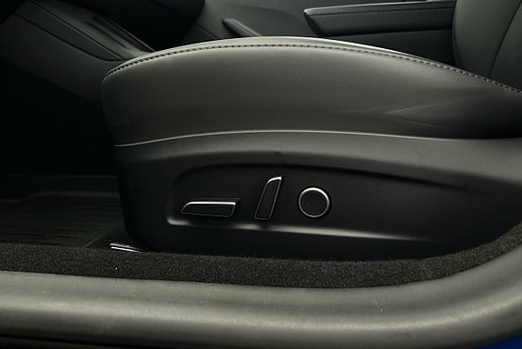 Tesla Model 3 15 of 25