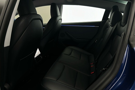 Tesla Model 3 12 of 25