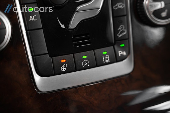 Volvo XC70 29 of 30