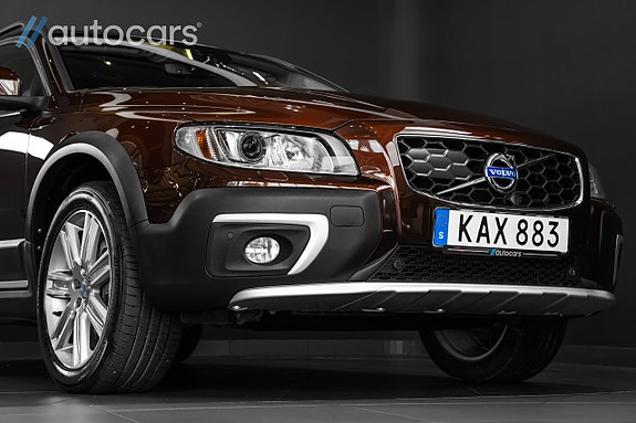 Volvo XC70 16 of 30