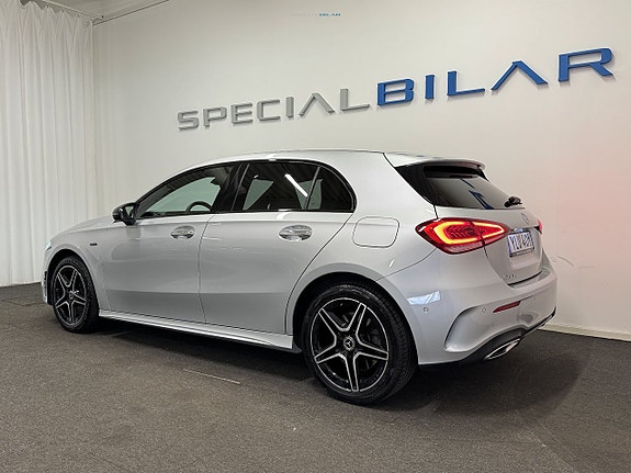 Mercedes-Benz A250 e 4 of 22