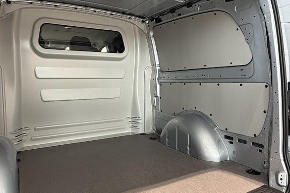 Mercedes-Benz Vito 119 14 of 17