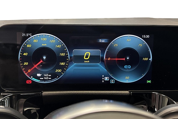 Mercedes-Benz EQA250 7 of 18