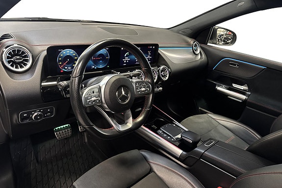 Mercedes-Benz EQA250 13 of 18