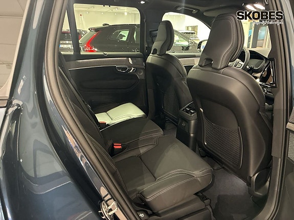 Volvo XC90 9 of 20