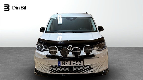 Volkswagen Caddy Maxi 4 of 12