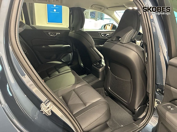 Volvo V60 9 of 16