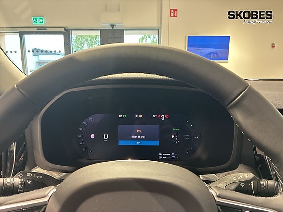 Volvo V60 12 of 16
