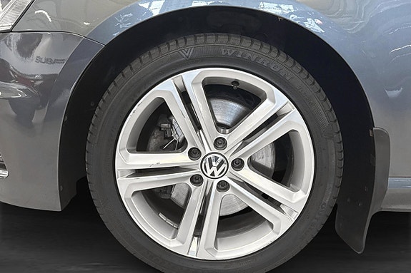 Volkswagen Passat 17 of 17