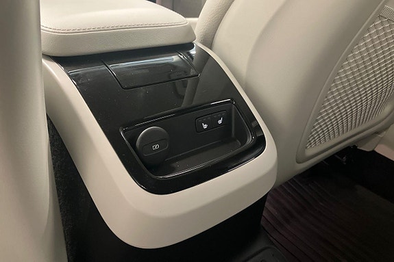 Volvo V90 12 of 30