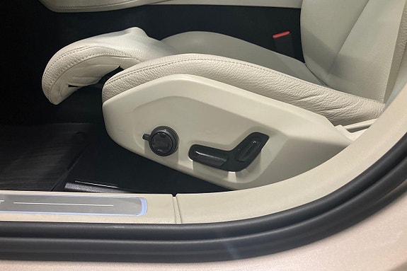 Volvo V90 18 of 30