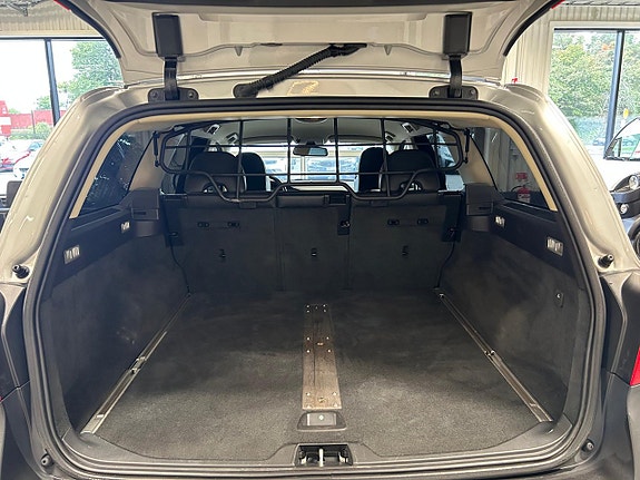 Volvo XC70 9 of 25