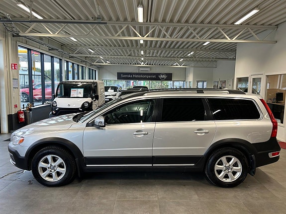 Volvo XC70 4 of 25