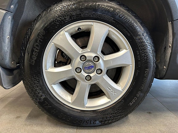 Volvo XC70 21 of 25