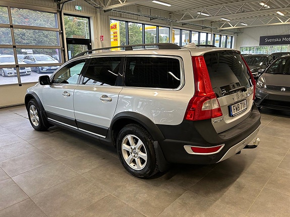 Volvo XC70 5 of 25
