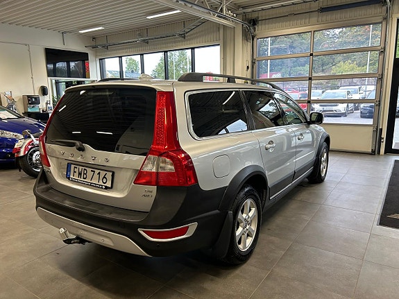 Volvo XC70 6 of 25