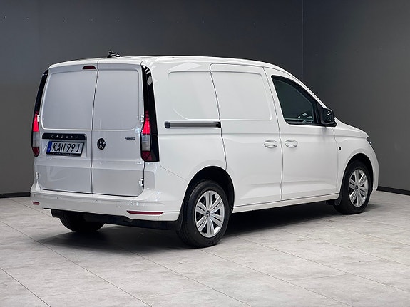 Volkswagen Caddy 2 of 19
