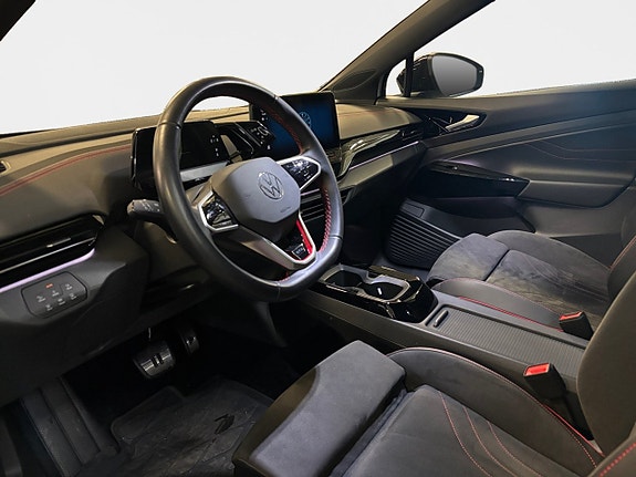 Volkswagen ID.4 GTX 13 of 17