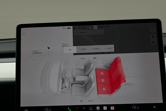 Tesla Model Y 21 of 26