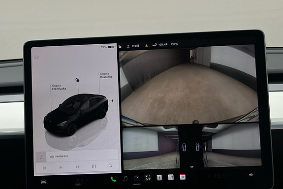 Tesla Model Y 26 of 26
