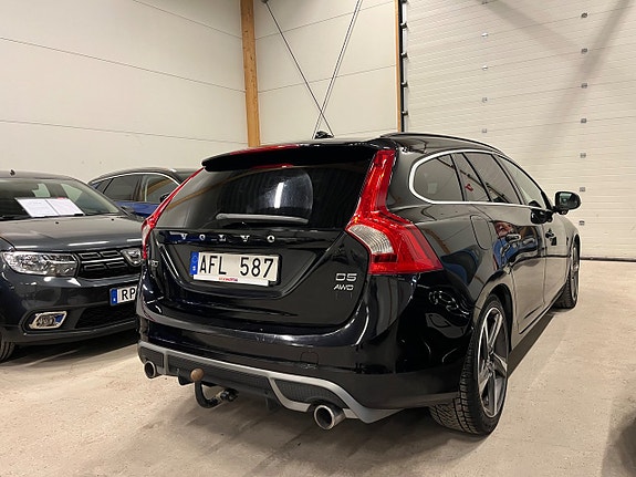 Volvo V60 3 of 18