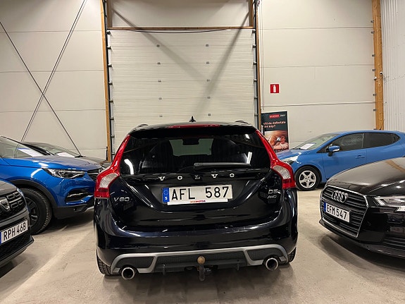 Volvo V60 4 of 18