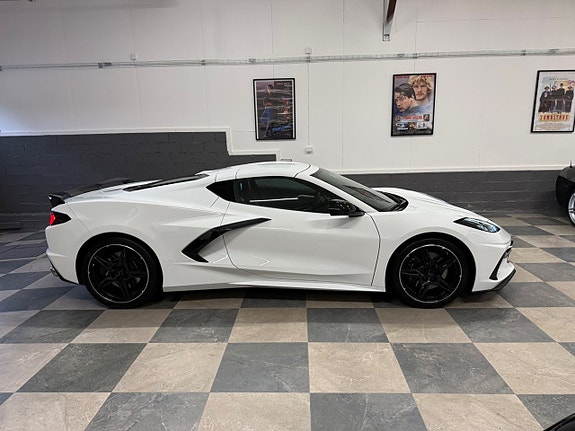 Chevrolet Corvette 4 of 24