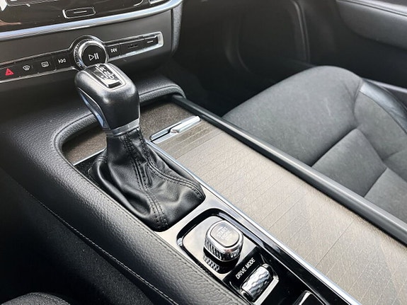 Volvo V90 Cross Country 19 of 20