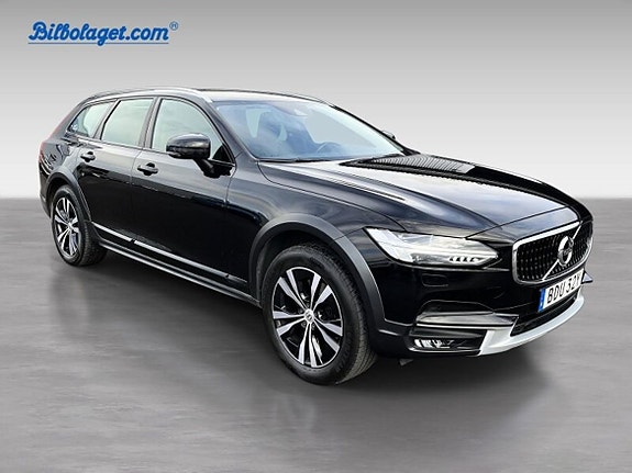 Volvo V90 Cross Country 3 of 20