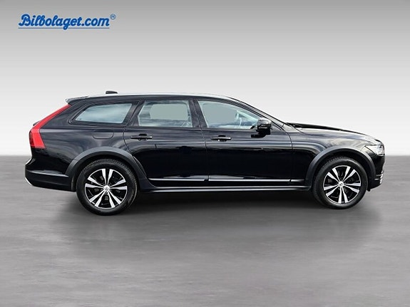 Volvo V90 Cross Country 4 of 20