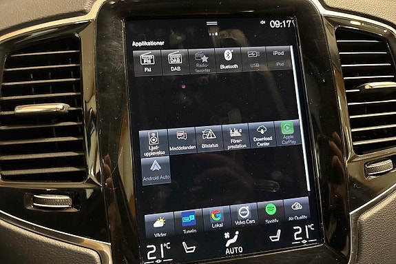 Volvo XC90 19 of 30
