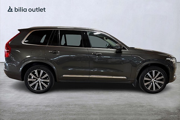 Volvo XC90 5 of 30