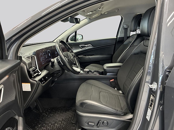 Kia Sportage 8 of 30