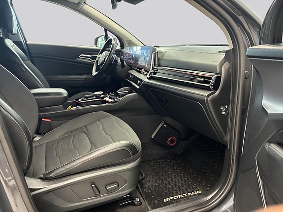 Kia Sportage 10 of 30