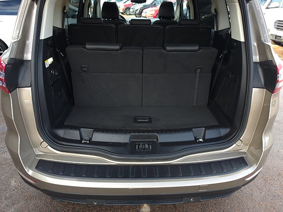 Ford S-MAX 15 of 16