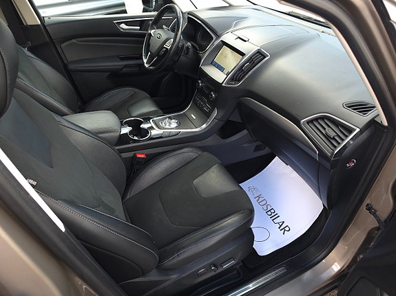 Ford S-MAX 7 of 16