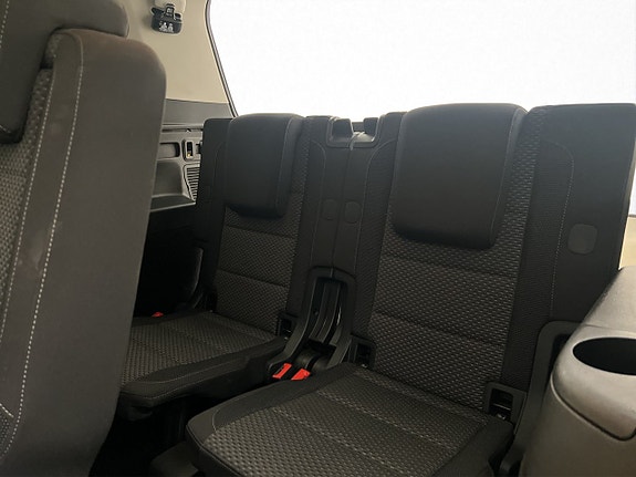 Volkswagen Touran 14 of 26